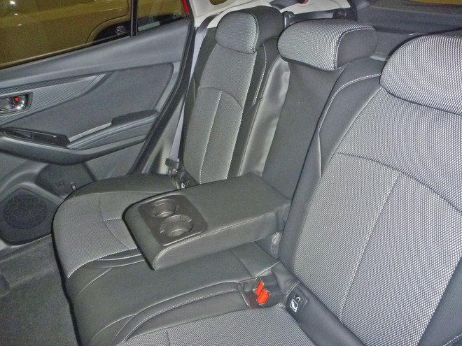インプレッサスポーツ ガソリン (EF-8129) - 2