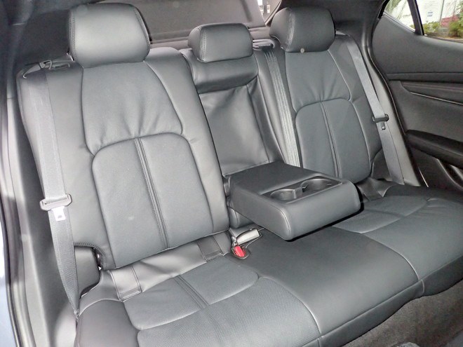 MAZDA3 ファストバック (EZ-7060) - 3