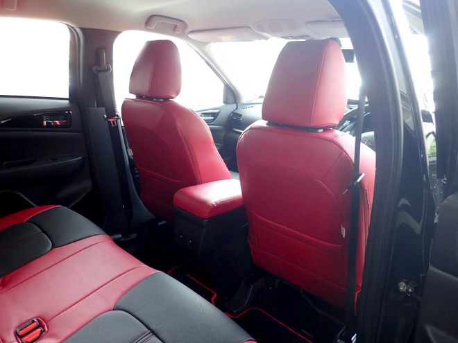エクリプスクロス PHEV (EM-7525) - 3